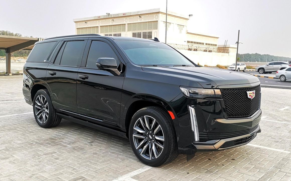 CADILLAC ESCALADE - image 4