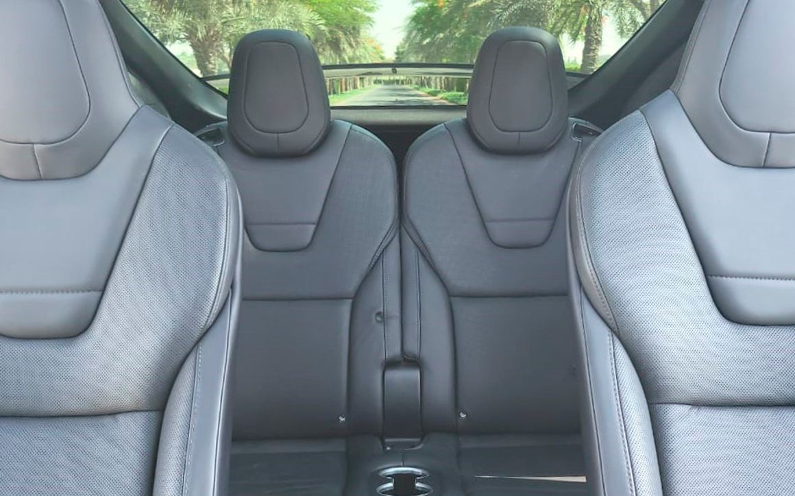 TESLA MODEL X - image 11