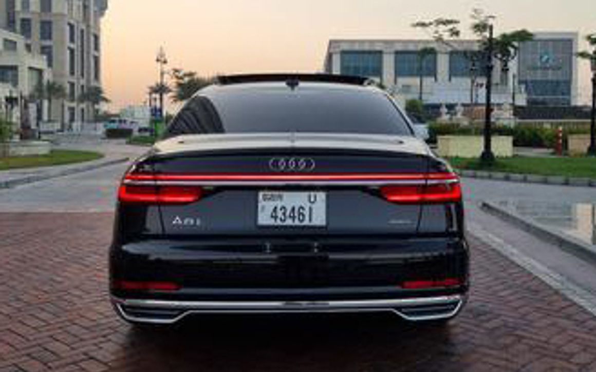 AUDI A8 - image 5