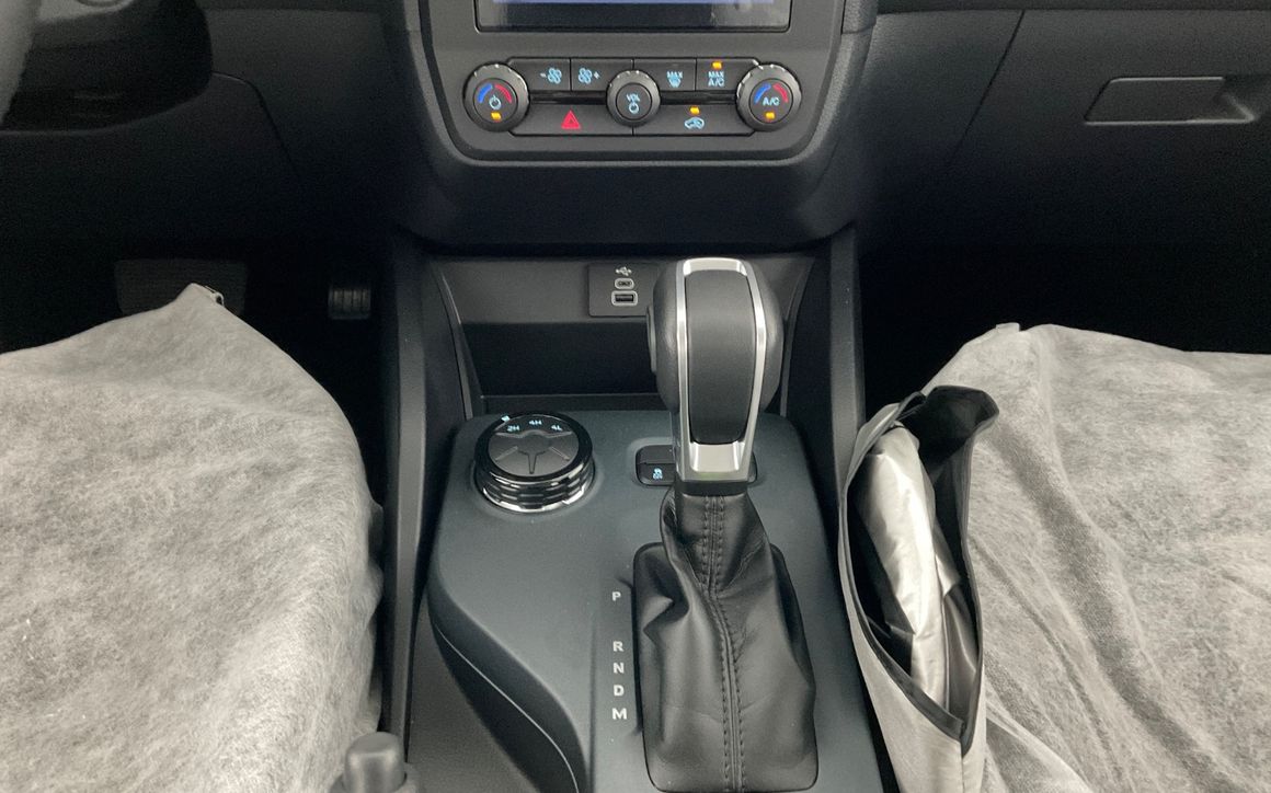 FORD RANGER - image 14