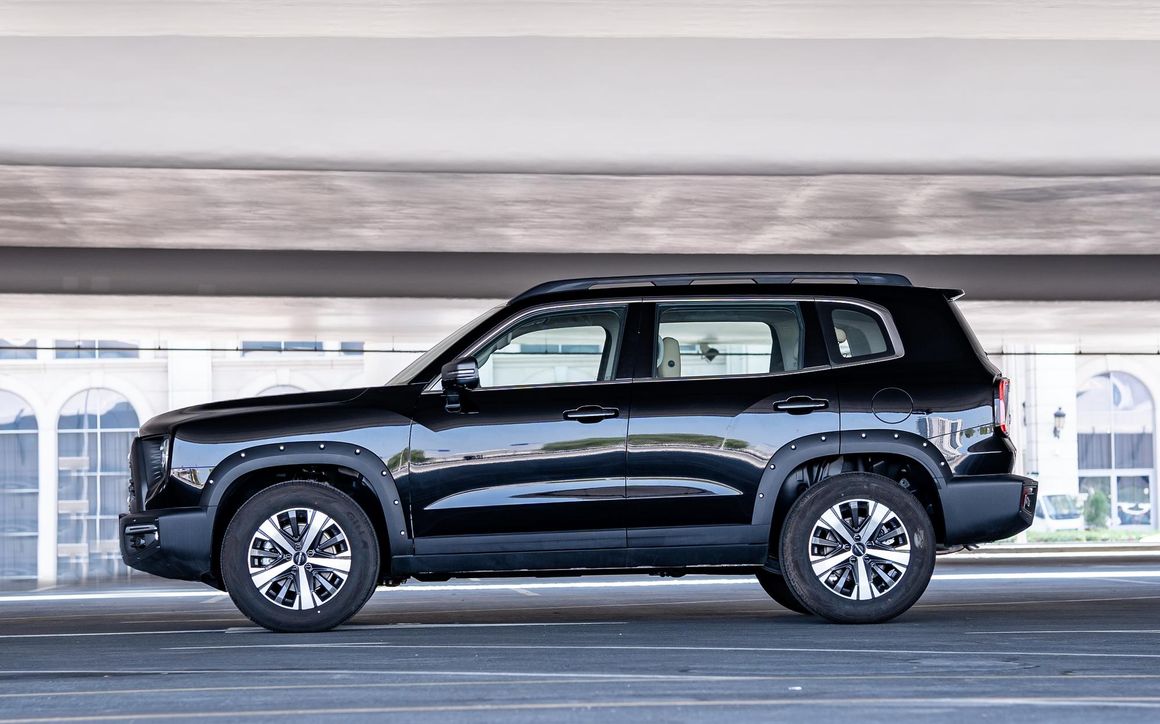 HAVAL DARGO 2WD 2.0T - image 2