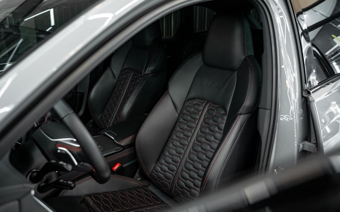 AUDI RS6 - image 20