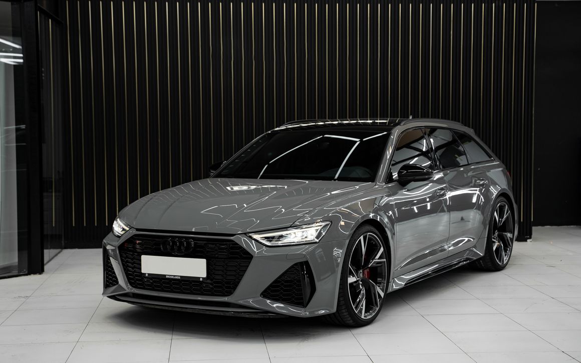 AUDI RS6 - image 10