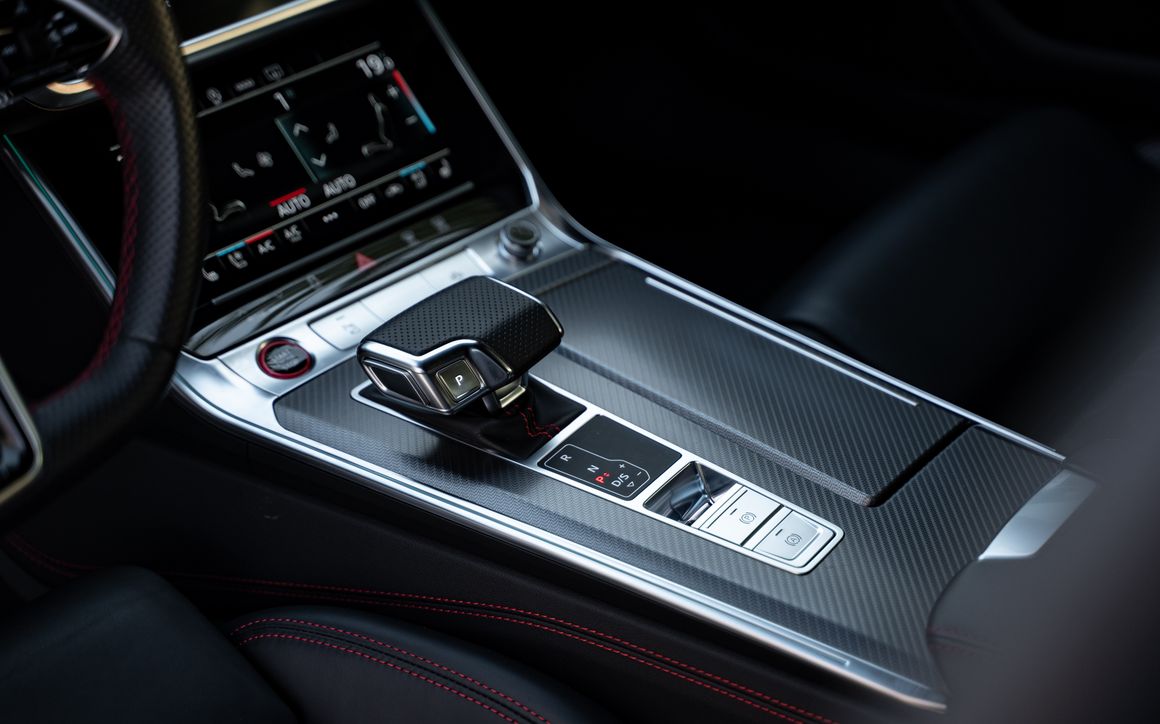 AUDI RS6 - image 18