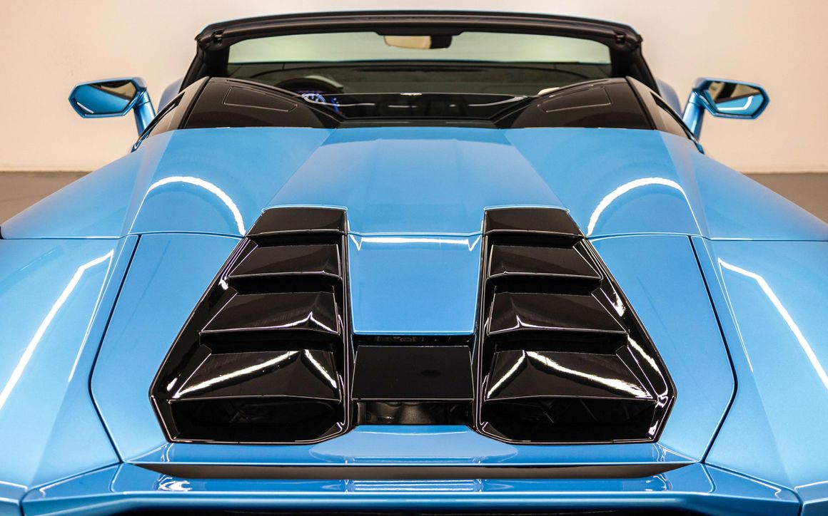 Lamborghini Huracan Spyder - image 14