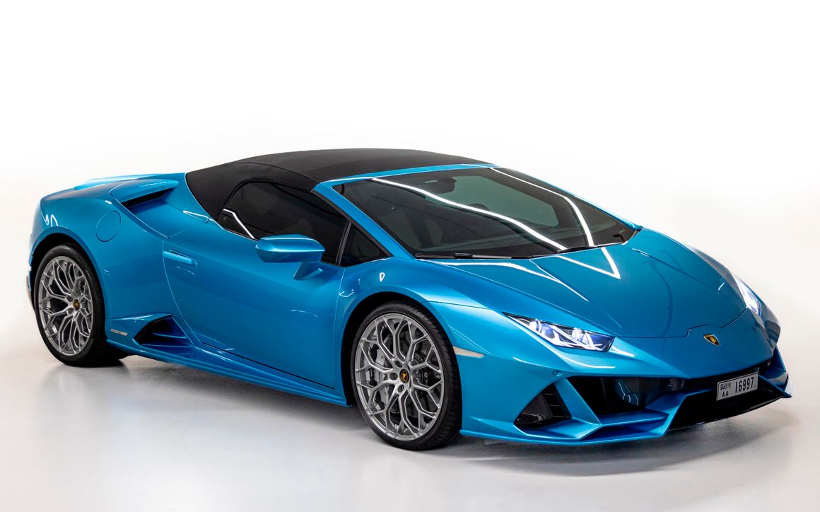 Lamborghini Huracan Spyder - image 8
