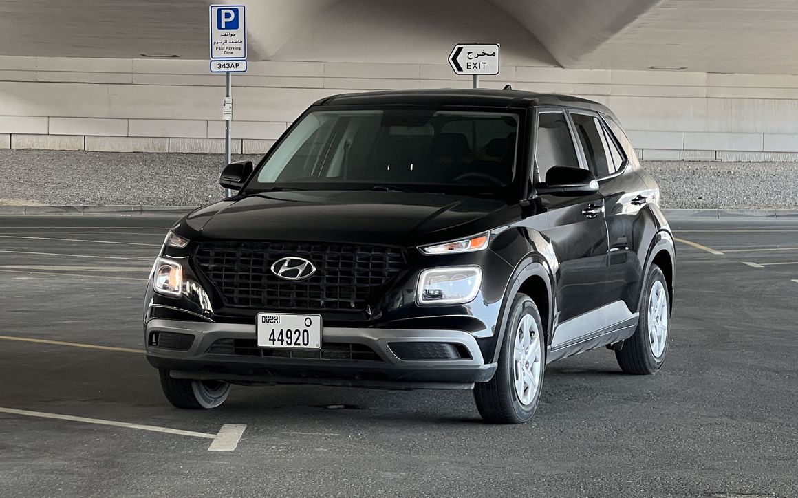 Hyundai Venue - image 1