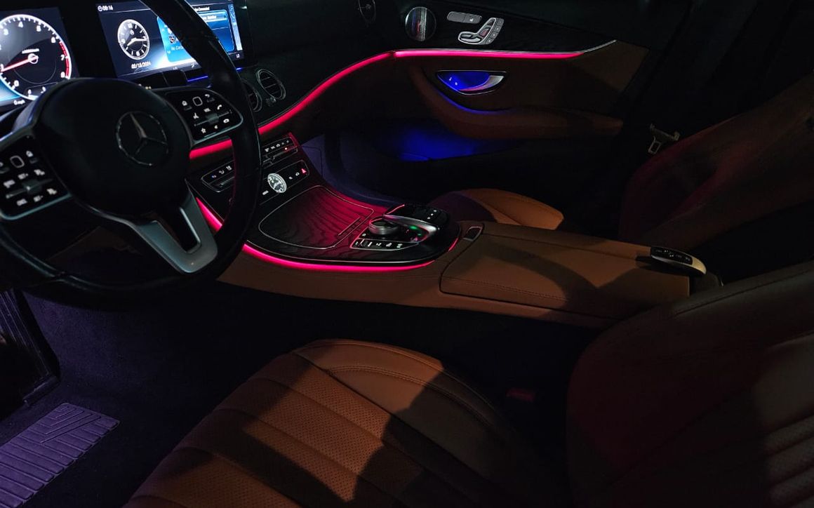 Mercedes E350 - image 10