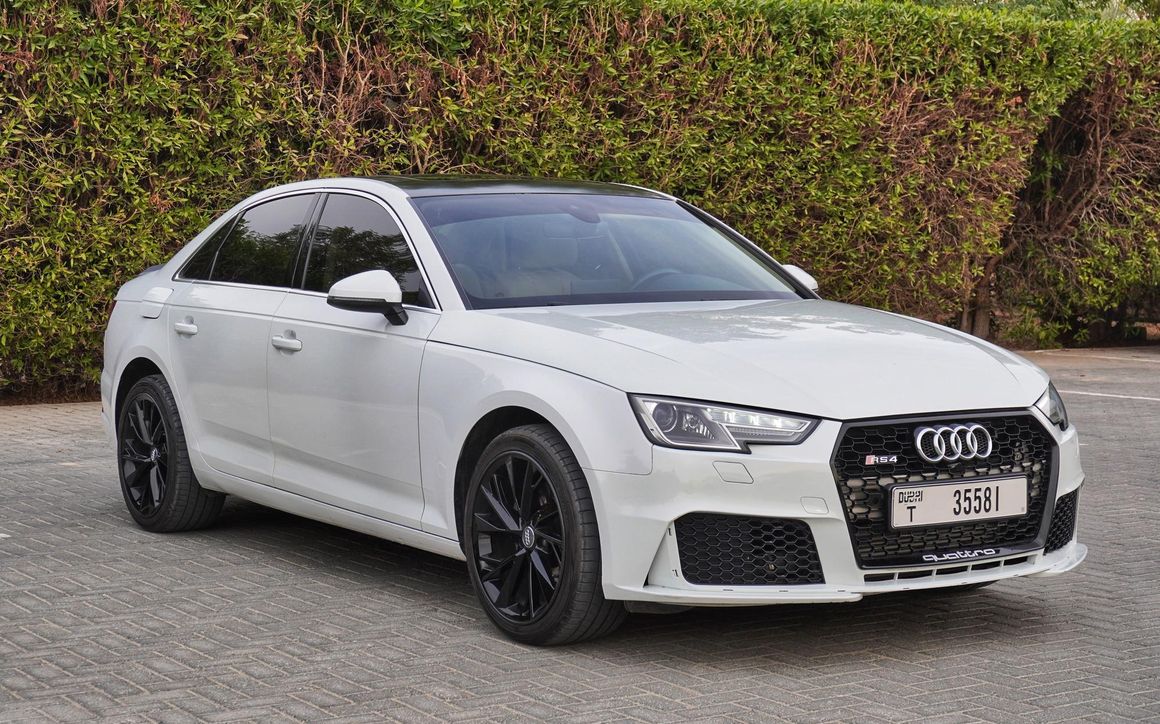 Audi A4 - image 3