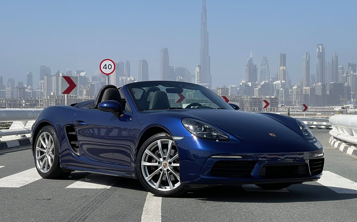 PORSCHE BOXSTER 718 - image 1