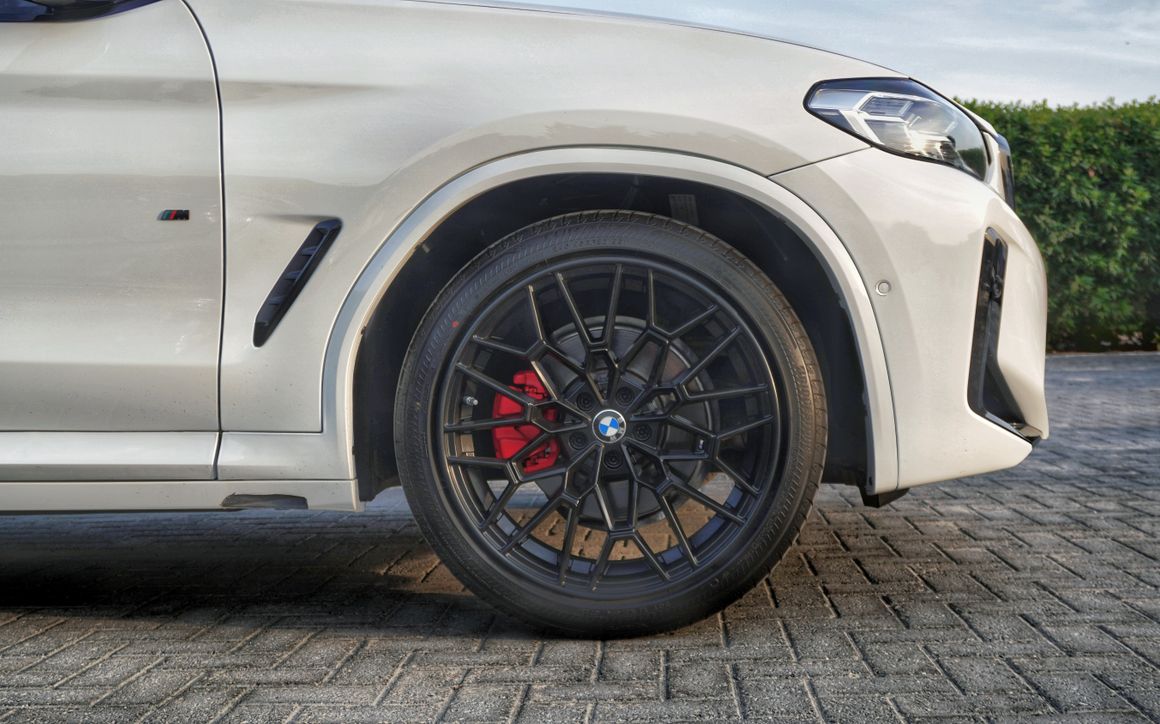 BMW X3 - image 8