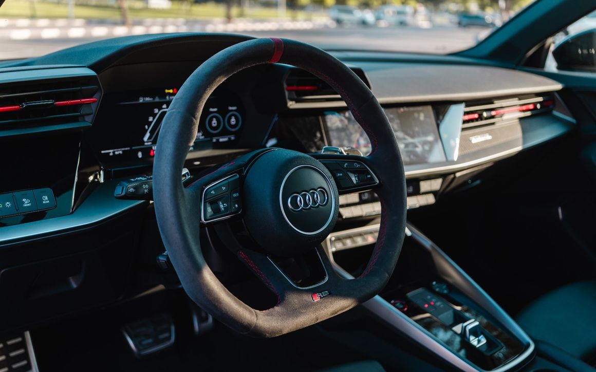AUDI RS3 HATCHBACK - image 5