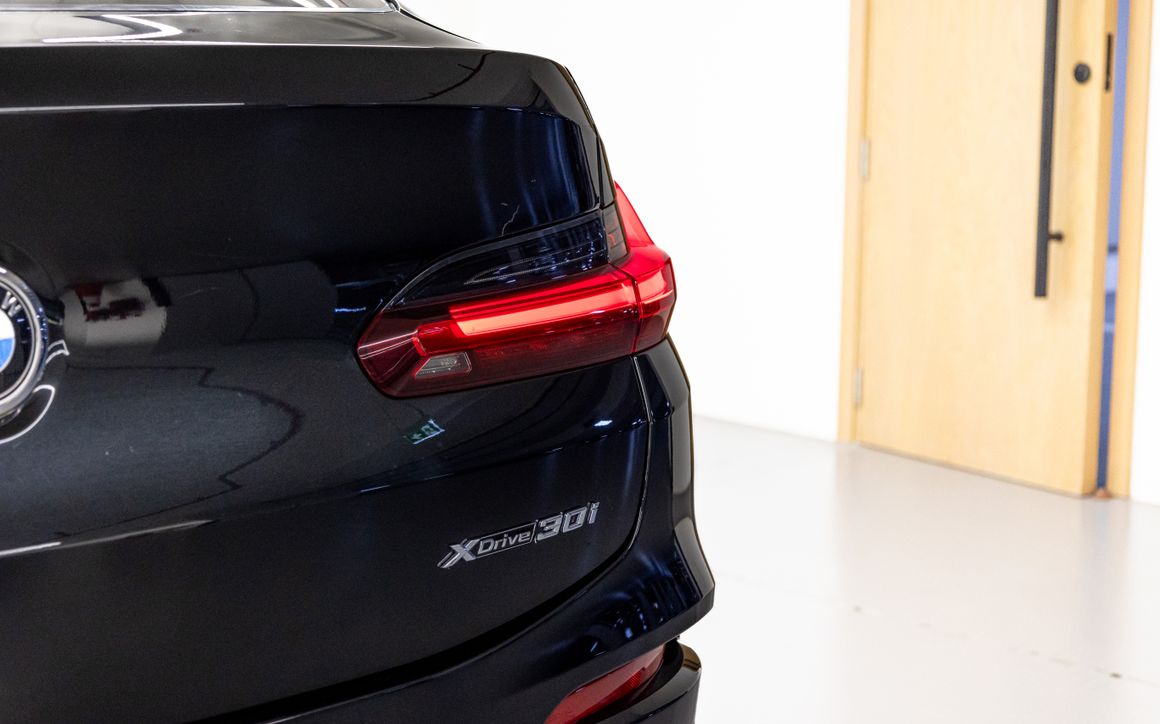BMW X4 - image 8