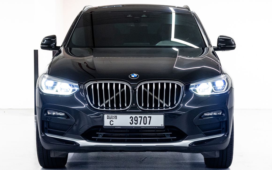 BMW X4 - image 3