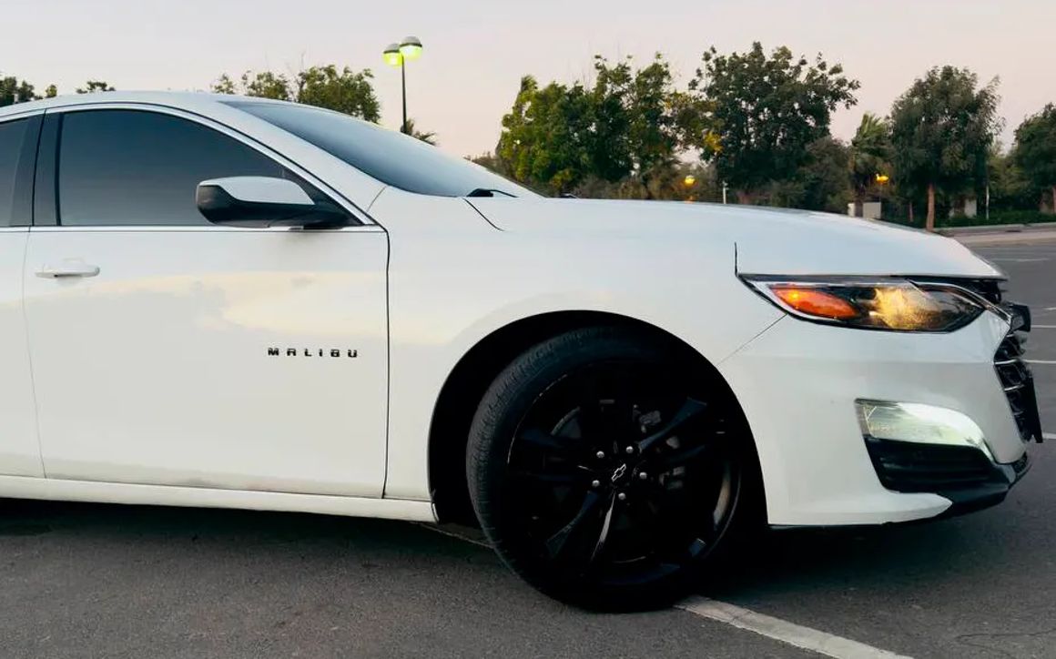 Chevrolet Malibu - image 7