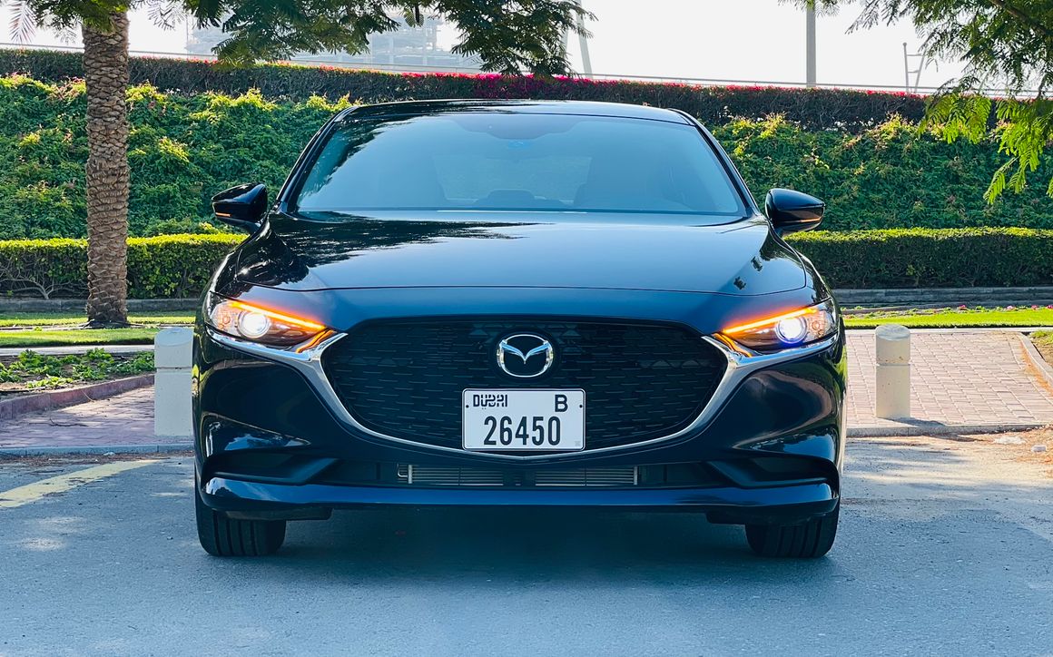 MAZDA 3 - image 2