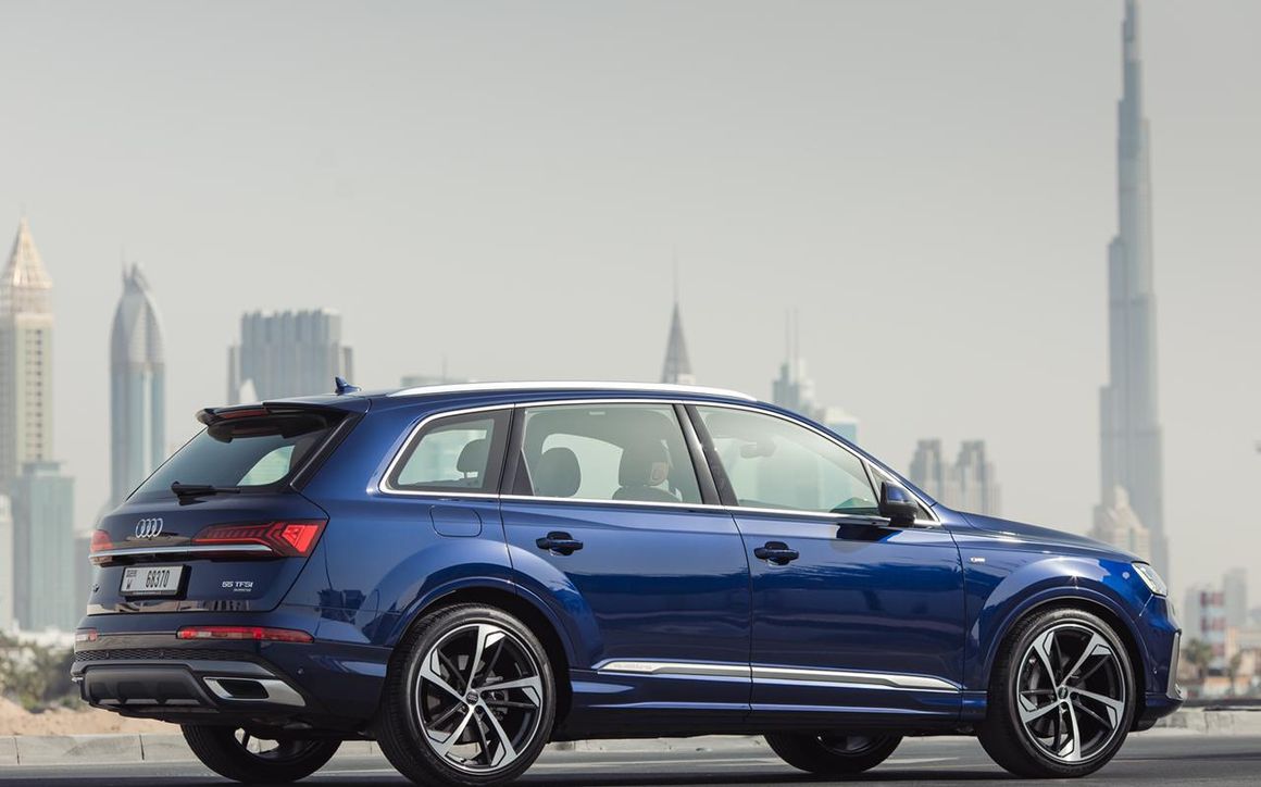 Audi Q7 - image 4