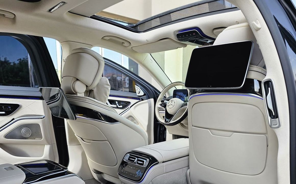 MERCEDES S 580 - image 12