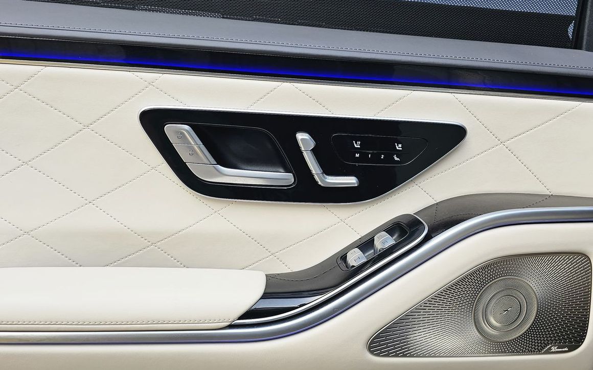 MERCEDES S 580 - image 16