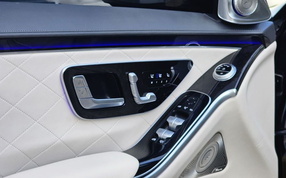 MERCEDES S 580 - image 17