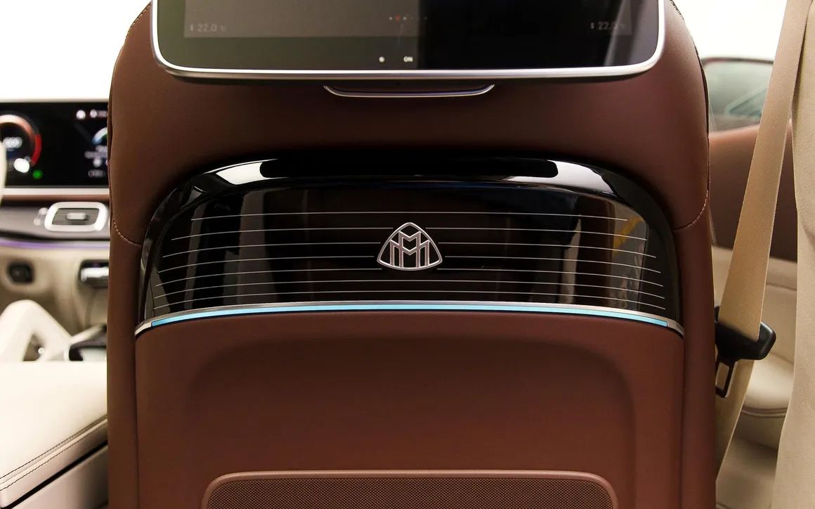 Mercedes GLS600 maybach - image 23