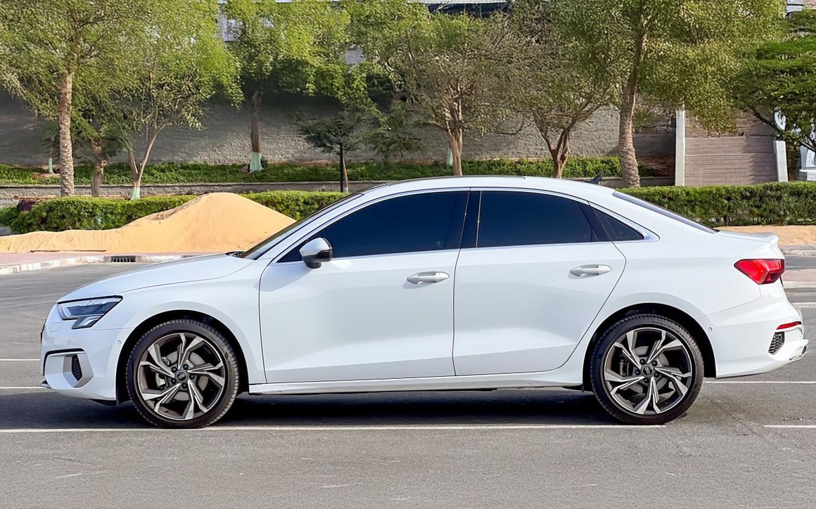 Audi A3 - image 2