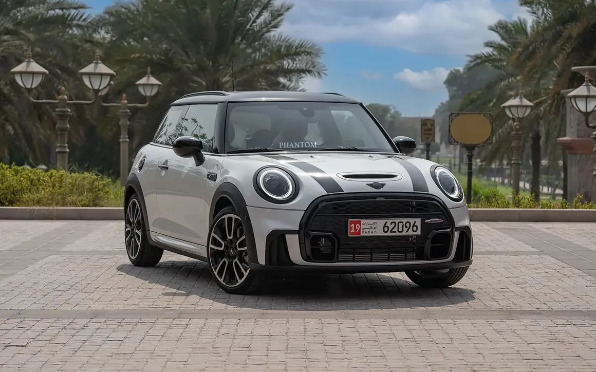 Mini COOPER S - image 1