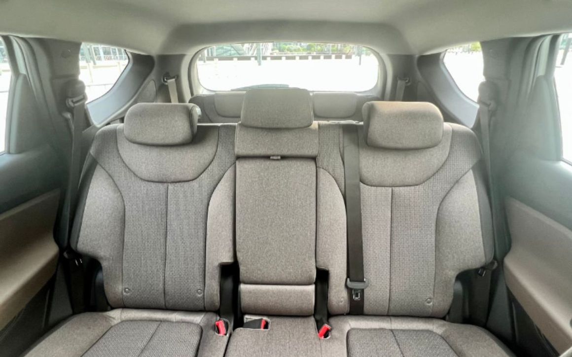 HYUNDAI SANTAFE - image 5