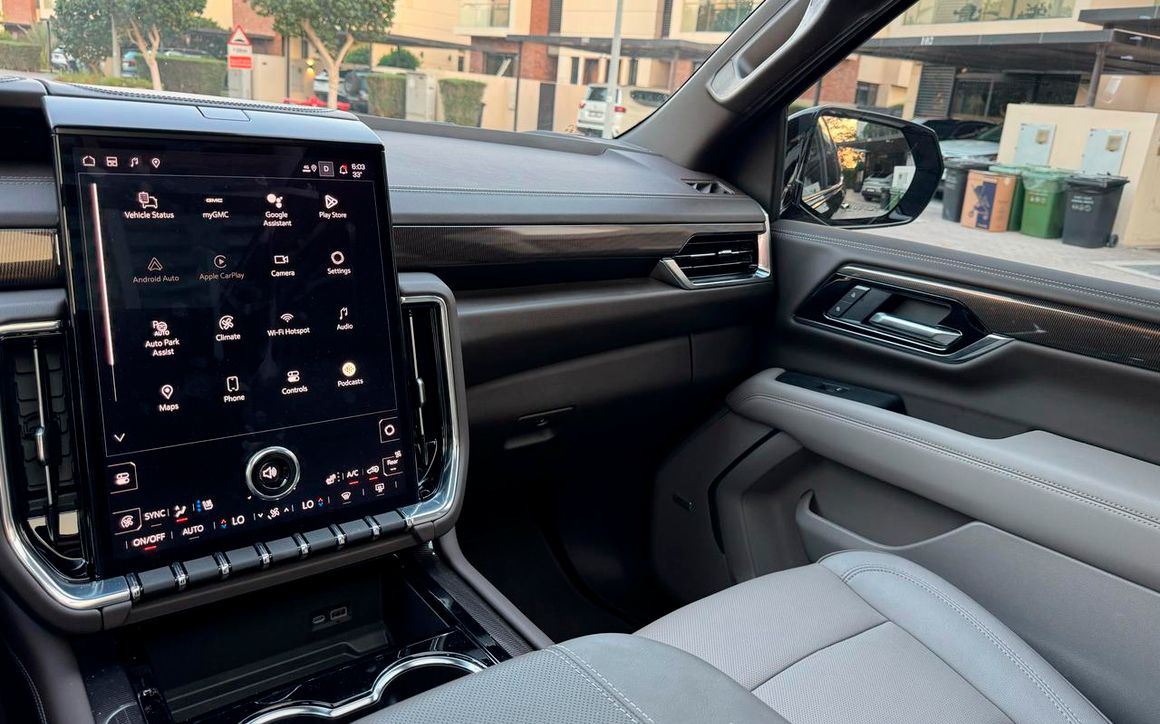 GMC YUKON - image 9