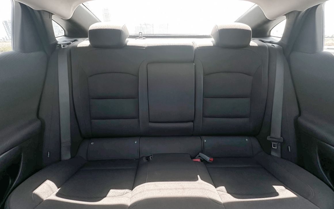 Chevrolet Malibu - image 10