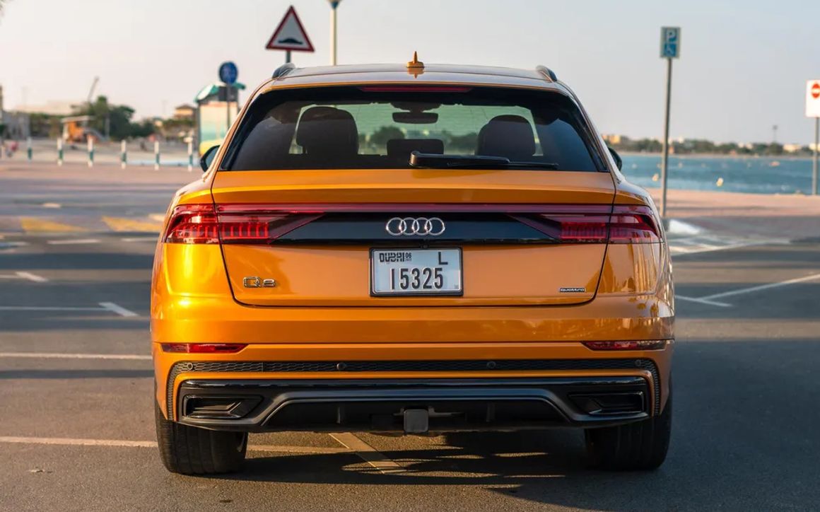 AUDI Q8 - image 8