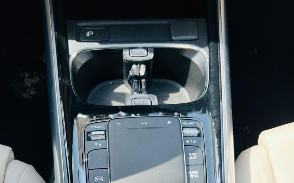 Mercedes GLA 250 - image 7