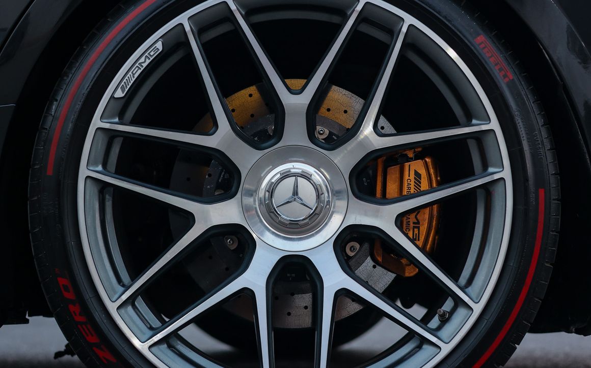Mercedes-Benz GT63 AMG Black - image 9