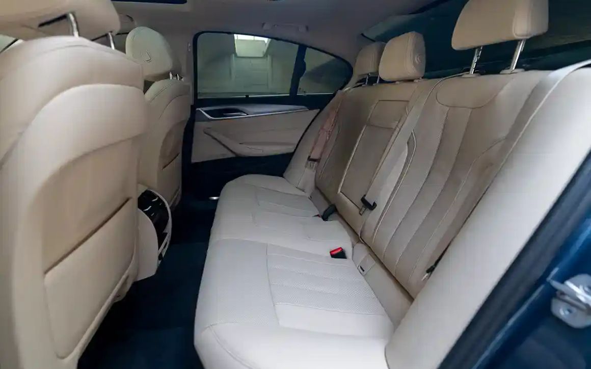 BMW 520 I - image 8