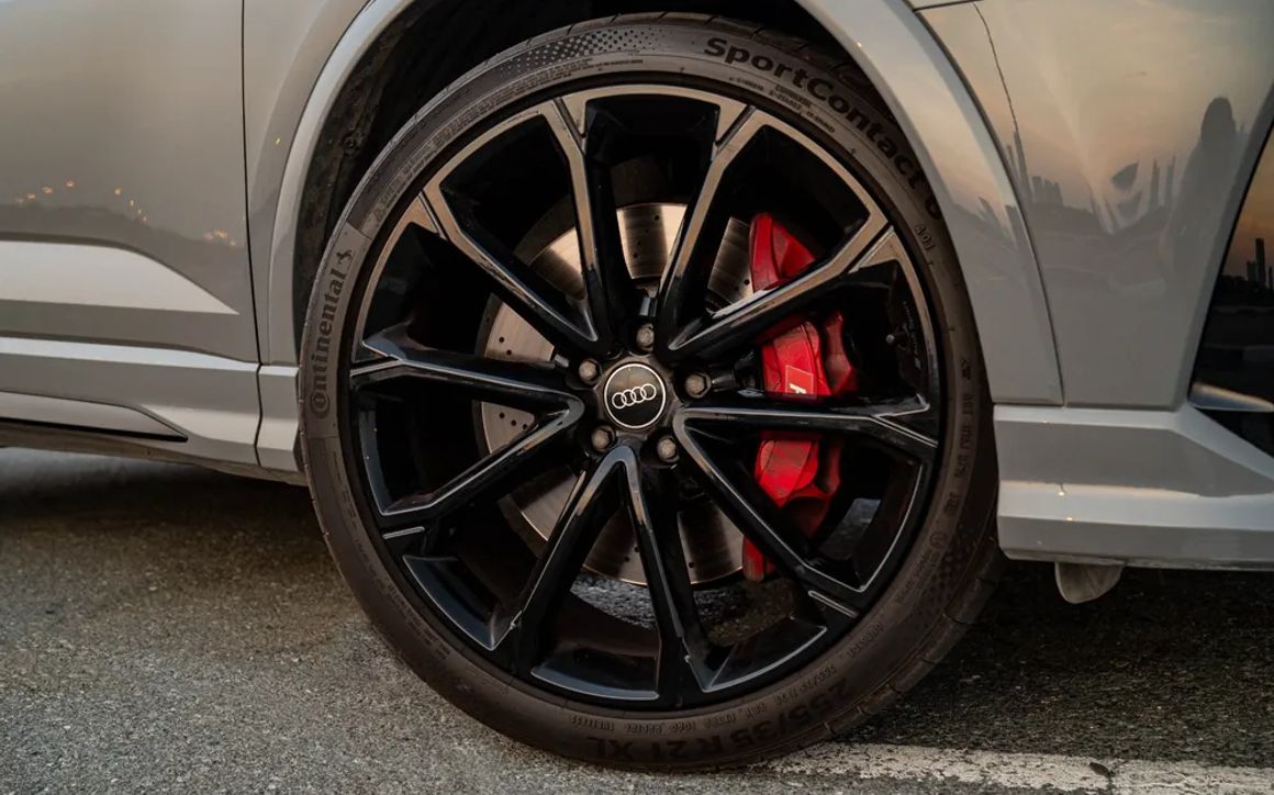 AUDI RS Q3 - image 3