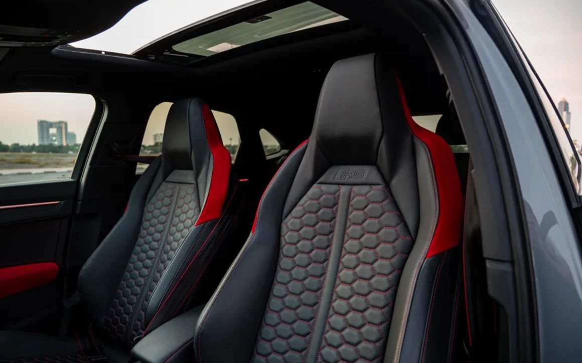 AUDI RS Q3 - image 8