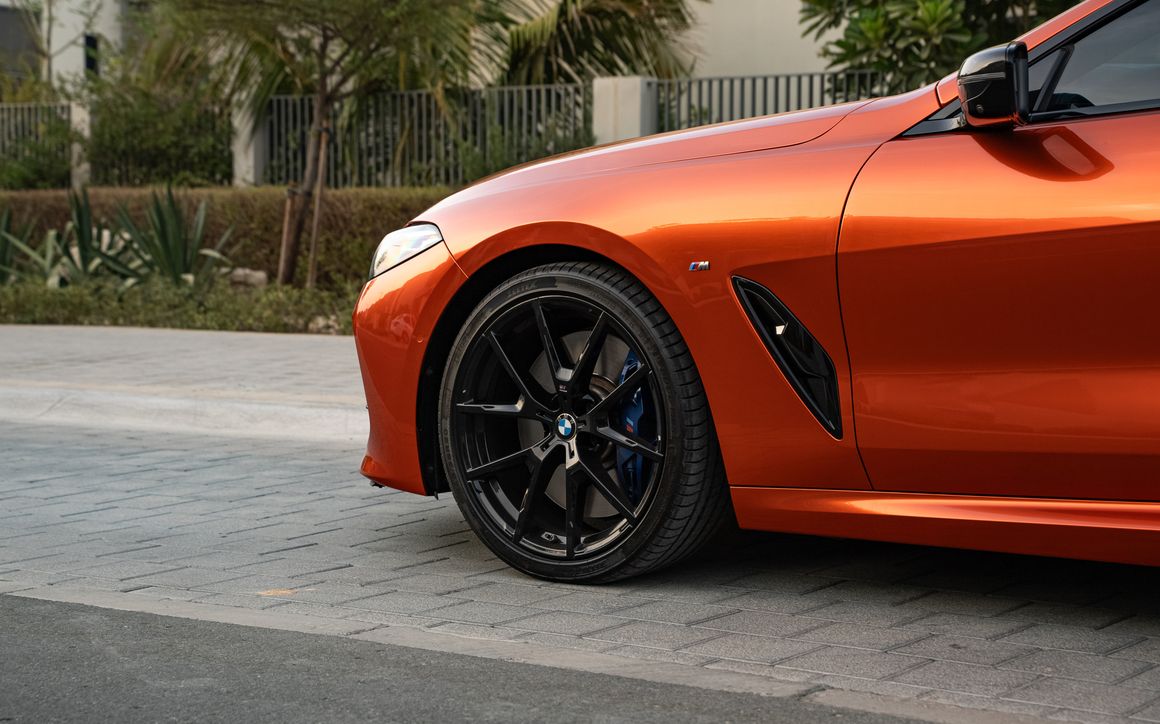 BMW M850i - image 7