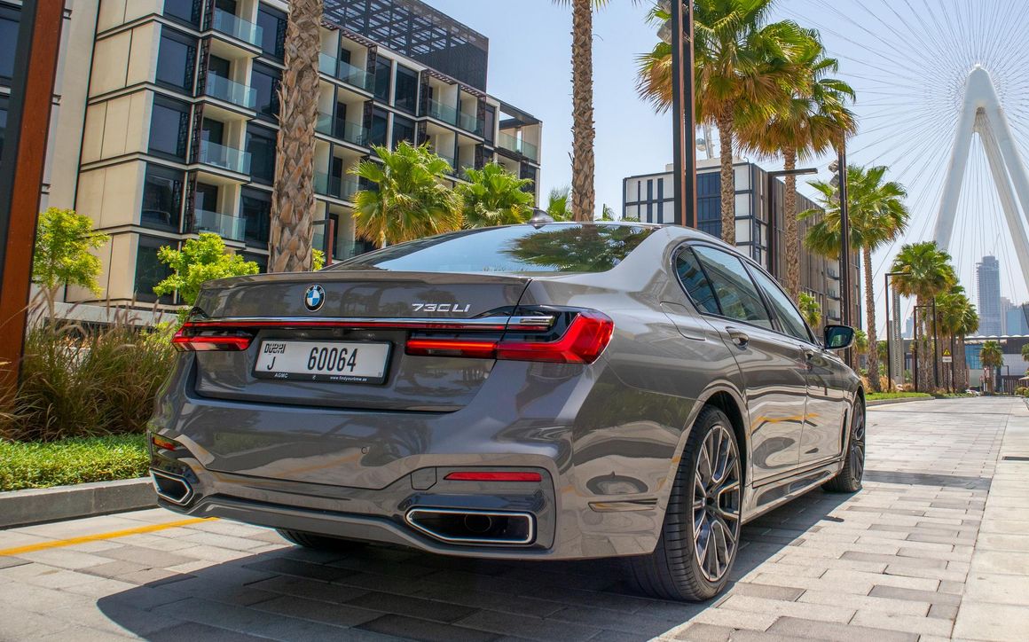 BMW 730 - image 3