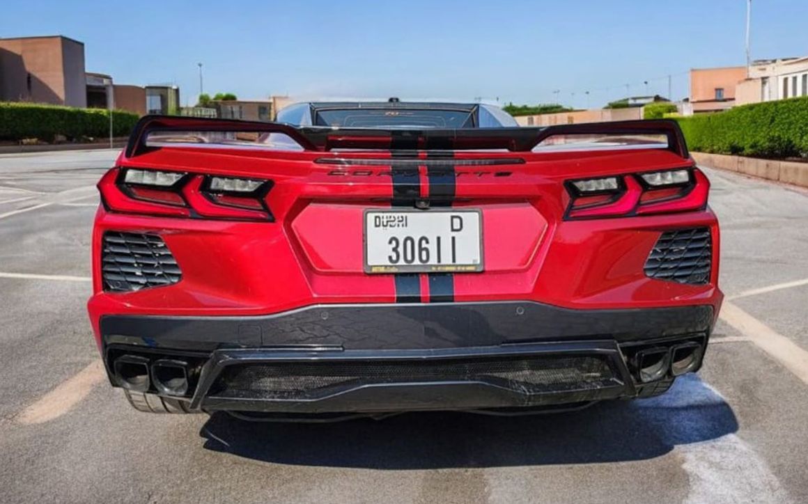 Chevrolet Corvette - image 3