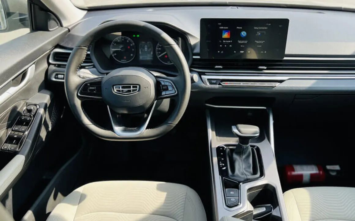 Geely EMGRAND - image 6