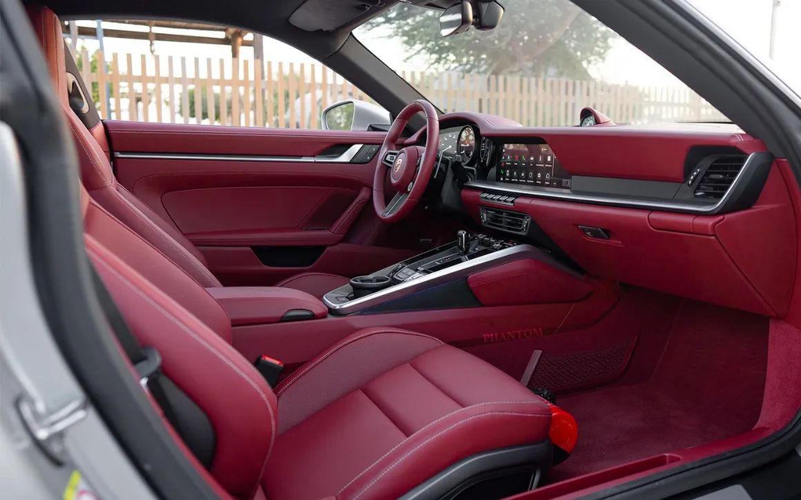 Porsche 911 Carrera S - image 7