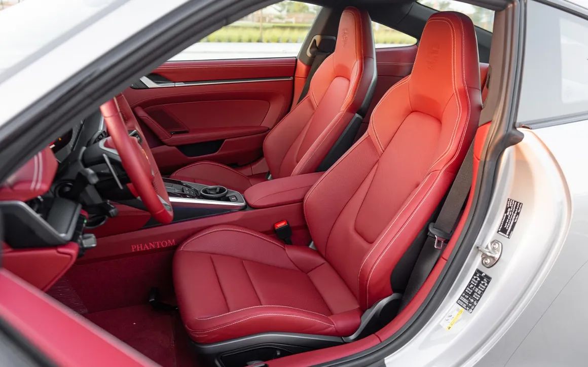 Porsche 911 Carrera S - image 5