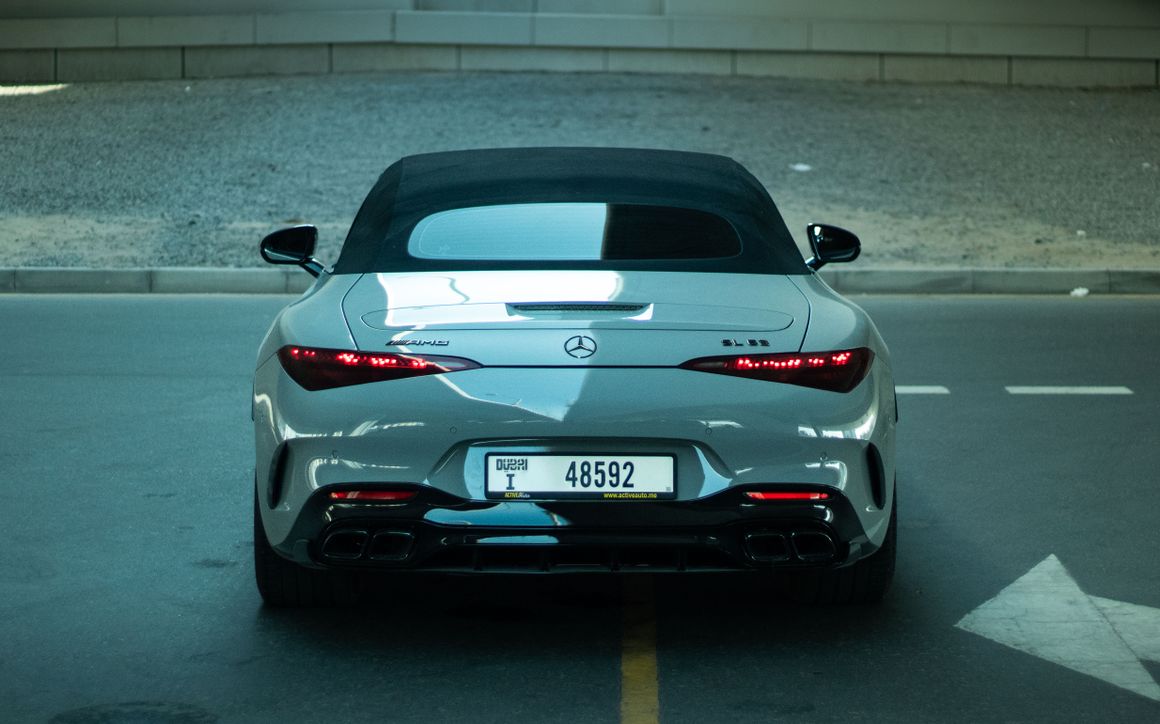 Mercedes SL63 AMG - image 6