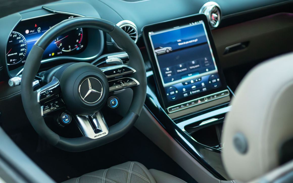Mercedes SL63 AMG - image 9