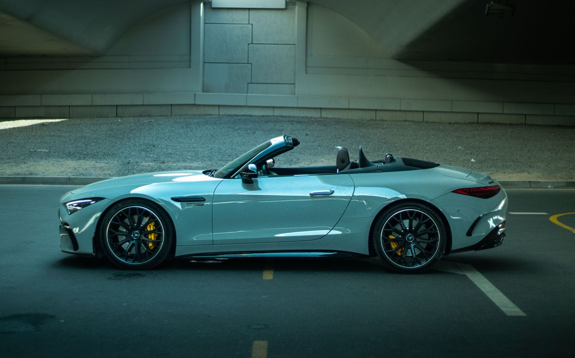 Mercedes SL63 AMG - image 2
