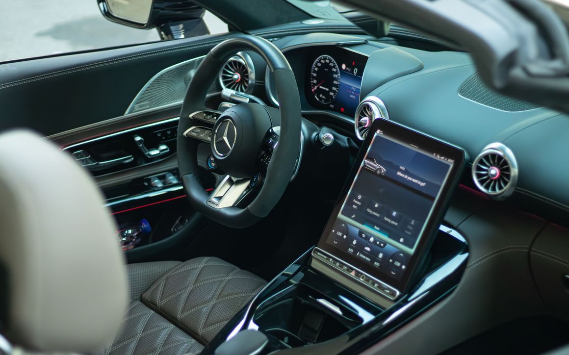 Mercedes SL63 AMG - image 8