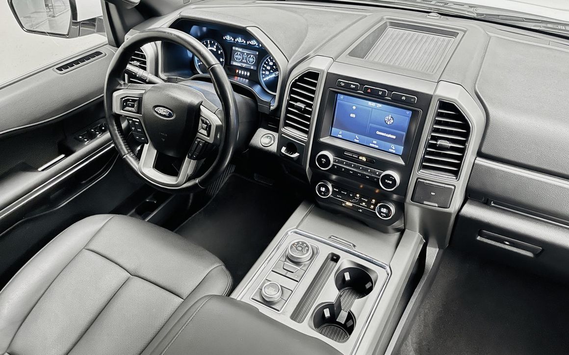 FORD EXPEDITION - image 9
