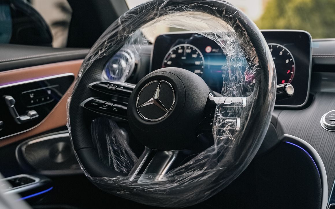 Mercedes-Benz CLE 200 - image 8