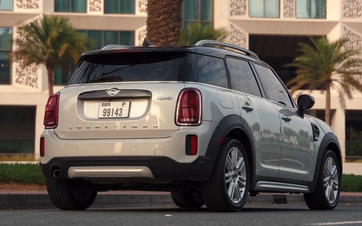 Mini Cooper Countryman - image 2