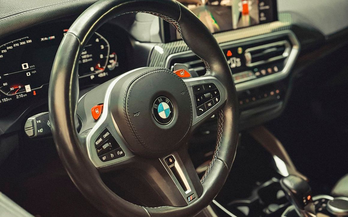BMW X4 COMPETITION - image 8
